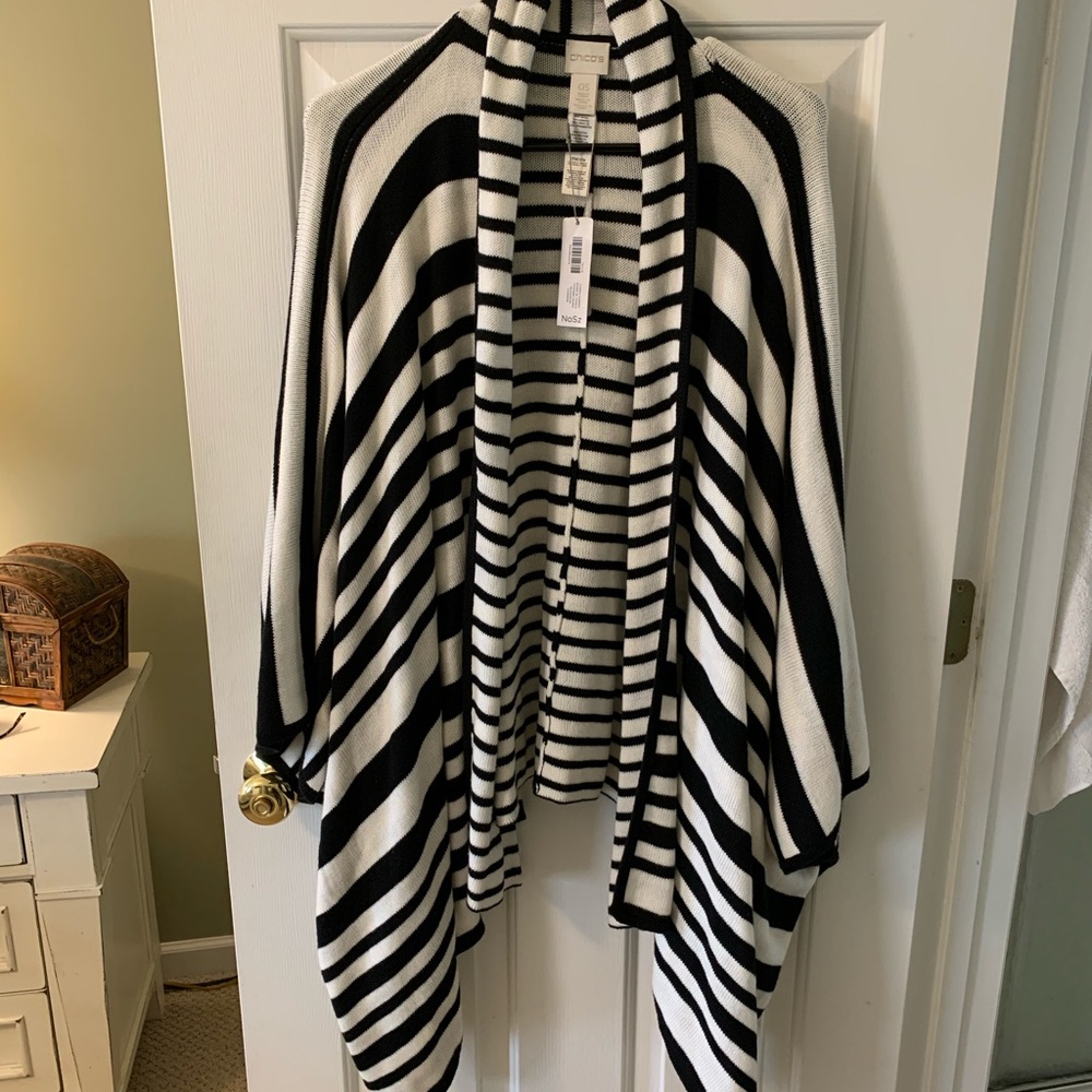 NWT Chico’s Ruana One Size